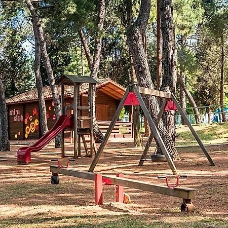 Otel Savudrija Apartments