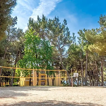 Savudrija Apartments Otel